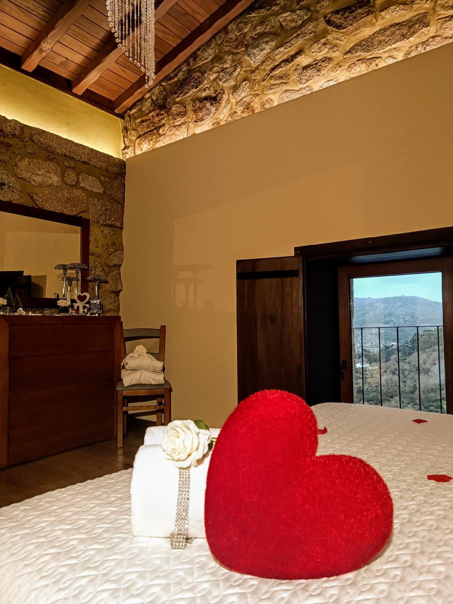 Casa Favo De Mel - Jacuzzi Privado & Lareira - Piscina Hotel Arcos de Valdevez Exterior photo